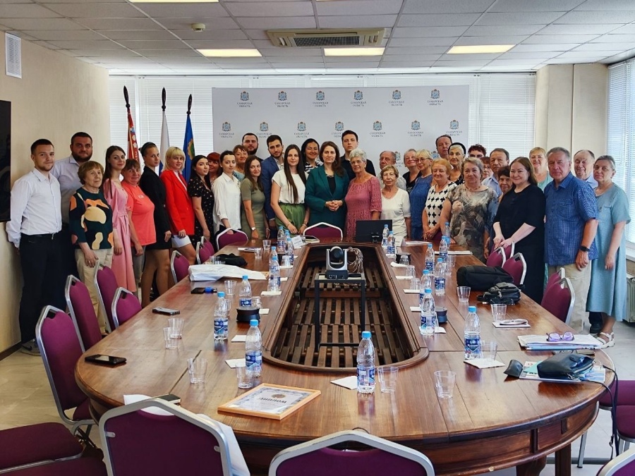 20 июня в Доме профсоюзов состоялся форум Федерации профсоюзов Самарской области «Преемственность поколений», посвященный скорбной дате страны 22 июня – началу ВОВ 1941-1945 годов