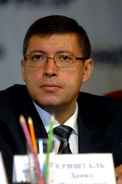 Работники старшего поколения: на самоизоляцию по больничному листу