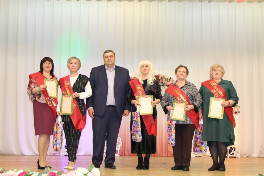 "Активист-общественник"