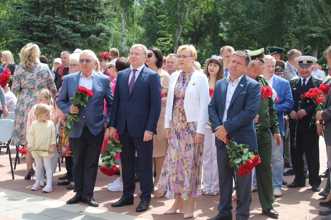 Возложения цветов