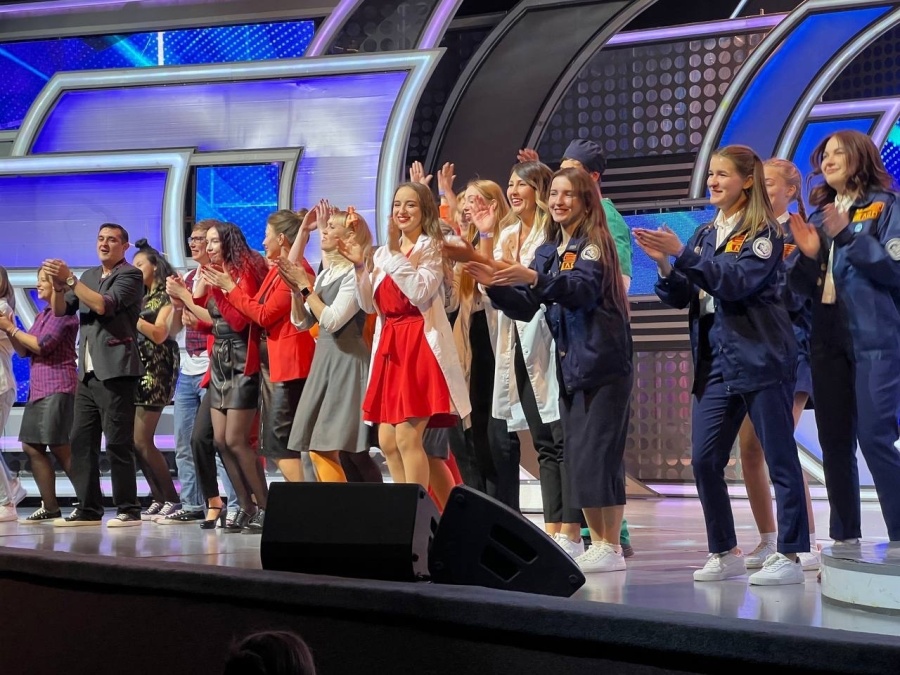 Трудовая молодежь. 1/2 финала Трудовая молодежь. 1/2 финала