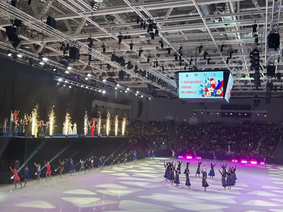 «Величие женщин - величие России!»