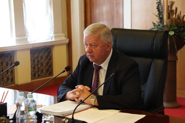  Михаил Шмаков высказал позицию профсоюзов о мерах поддержки занятости