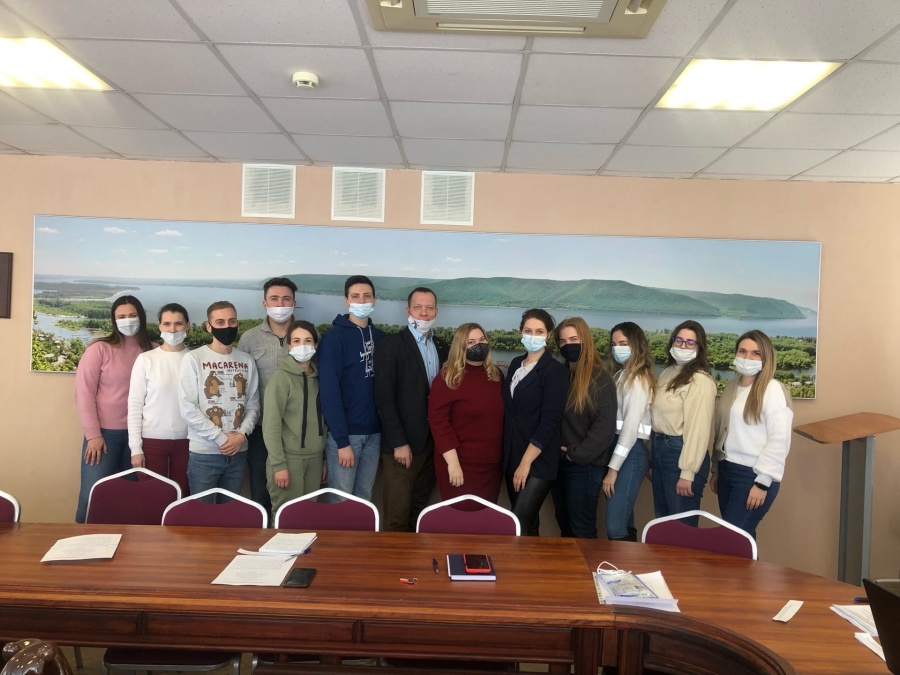 Занятие в Школе молодого профсоюзного лидера