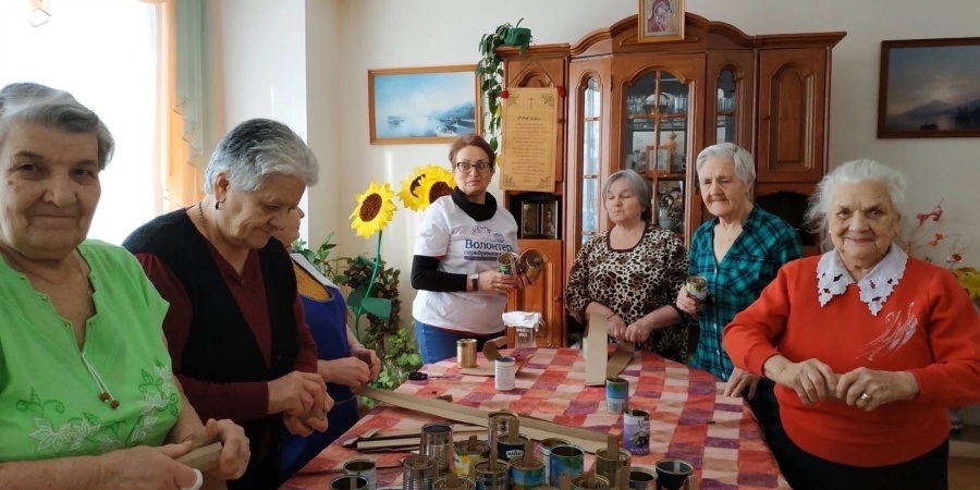 200 окопных свечей