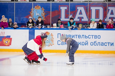 Приготовили ранцы? Встаем на коньки!