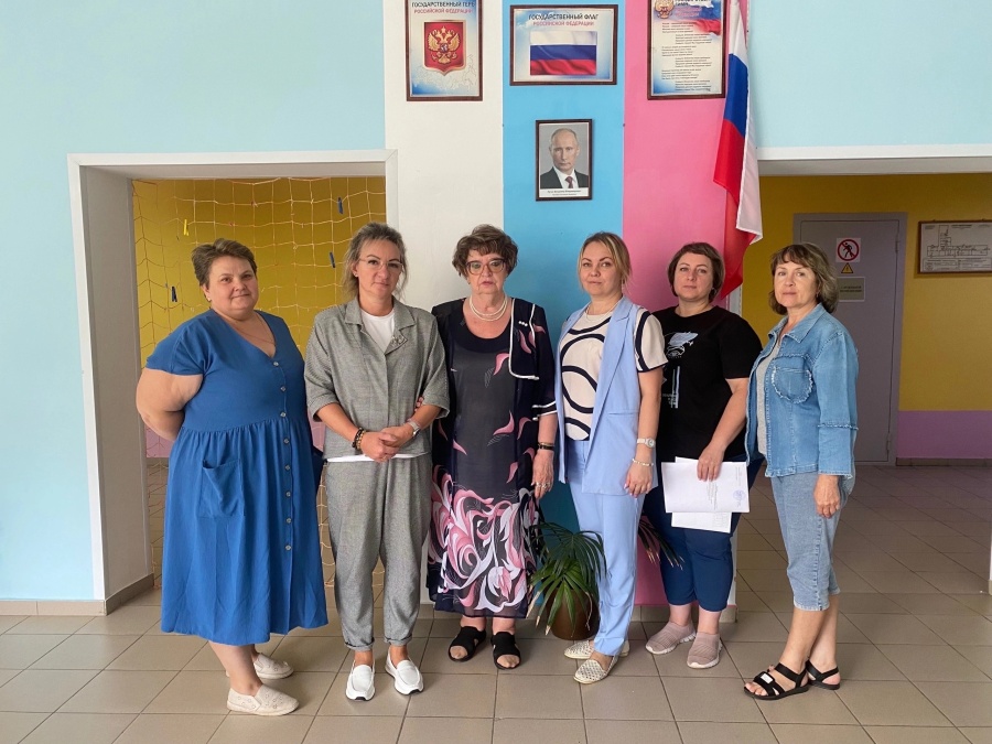 26 августа состоялась рабочая встреча руководителя департамента социально- трудовых отношений и социального партнерства Федерации профсоюзов Самарской области 26 августа состоялась рабочая встреча руководителя департамента социально- трудовых отношений и социального партнерства Федерации профсоюзов Самарской области