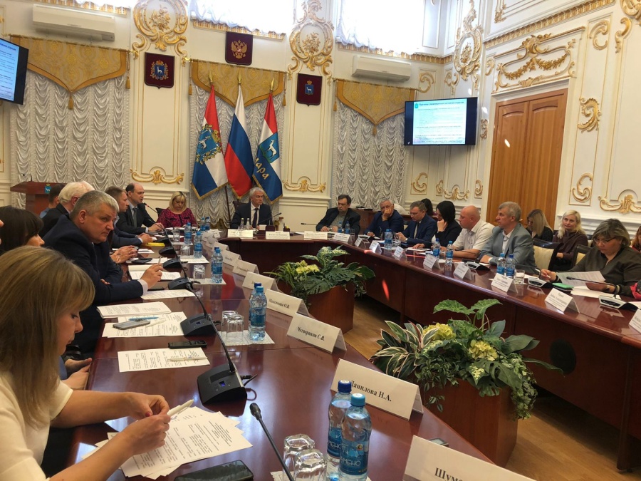  Состоялось заседание трехсторонней комиссии