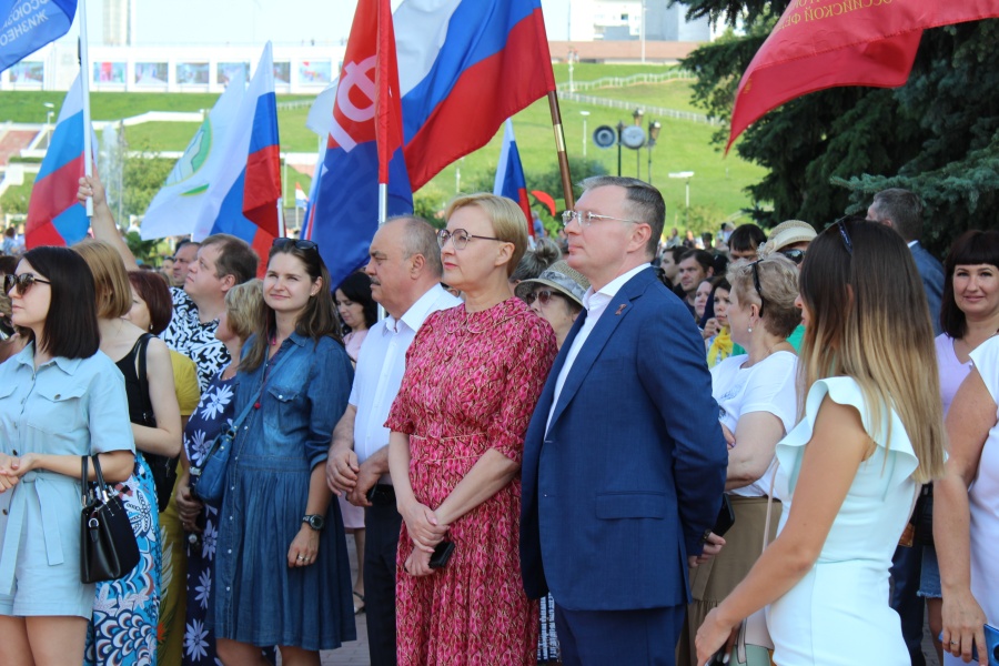 «Никто, кроме нас!»