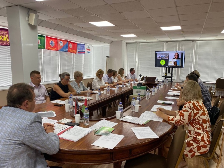 Проект «Первый шаг» Проект «Первый шаг»