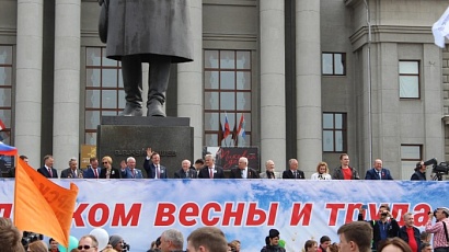 200