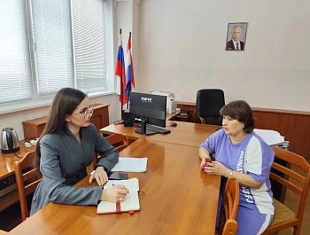 Провели консультацию