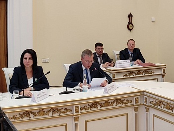 11 декабря 2024 года, в здании Правительства Самарской области состоялось заседание Областной трехсторонней комиссии