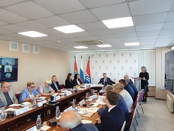 19 сентября 2024 года в здании Дома профсоюзов прошло заседание Президиума Федерации профсоюзов Самарской области