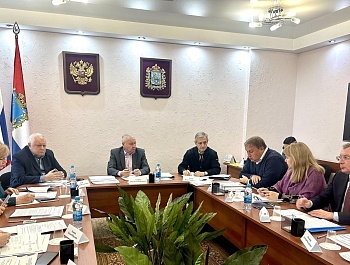 Представлен план работы Общественной палаты региона по законности и правам человека