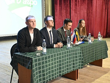 Более 250 студентов аграрного университета собрал профсоюзный урок