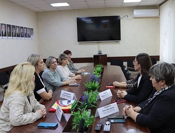 Обсудили вопросы, скоординировали работу