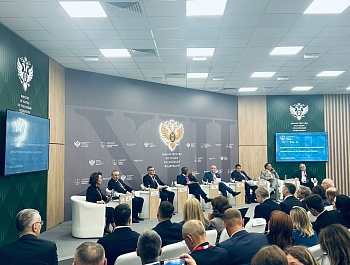 19 мая начал свою работу XIII Петербургский Международный юридический форум