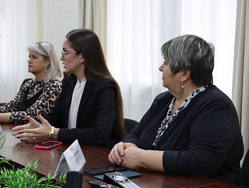 Обсудили вопросы, скоординировали работу