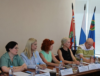 Трудоустройство инвалидов: опыт профсоюзов, власти и НКО