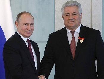 Председатель ФПСО поздравил с Днём наставника