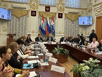 Трёхсторонняя комиссия: просветительская миссия профсоюзов