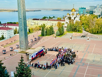 Во всемирный день действий "За достойный труд!" Самарские профсоюзы отправили гуманитарный конвой в зону СВО