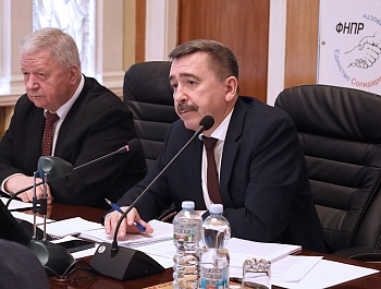 Исполком ФНПР обсудил итоги реализации молодёжной политики Федерации в 2024 году