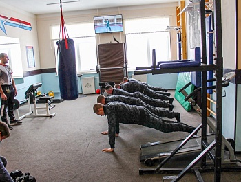 «В Армию – на день!»